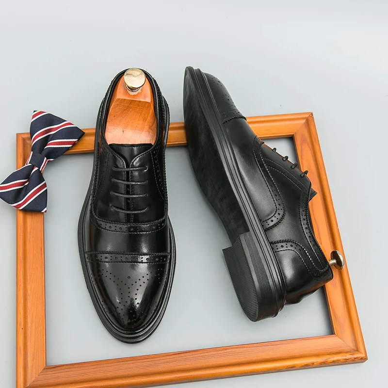 كتلة منحوتة حذاء رجالي بو بلون كعب منخفض الدانتيل يصل أحذية رجال الأعمال الكلاسيكية حجم كبير 38-46