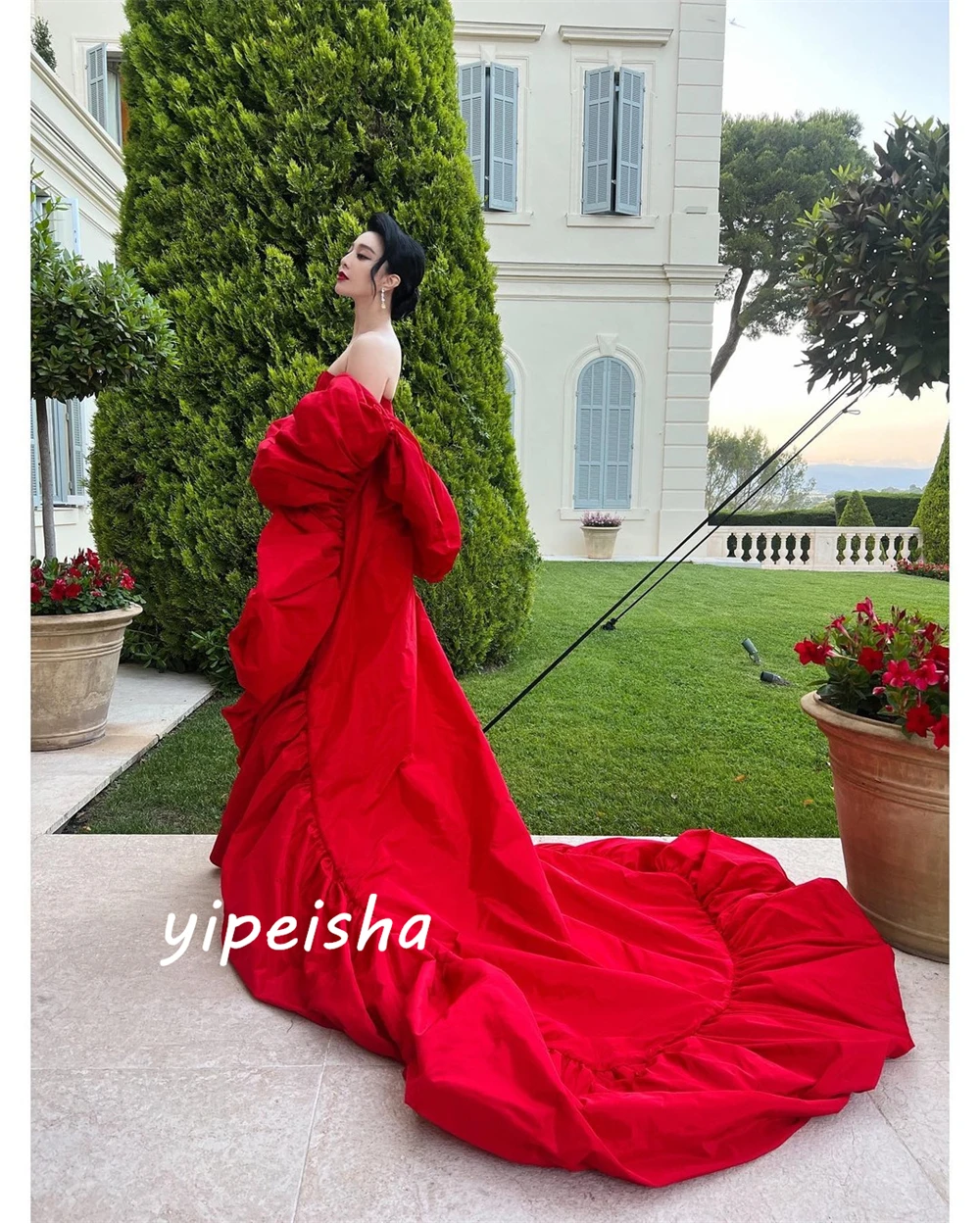 Customized Matching Exquisite Strapless Ball gown Celebrity Dresses Hugging Floor length Skirts Charmeuse Evening  فساتين سهره