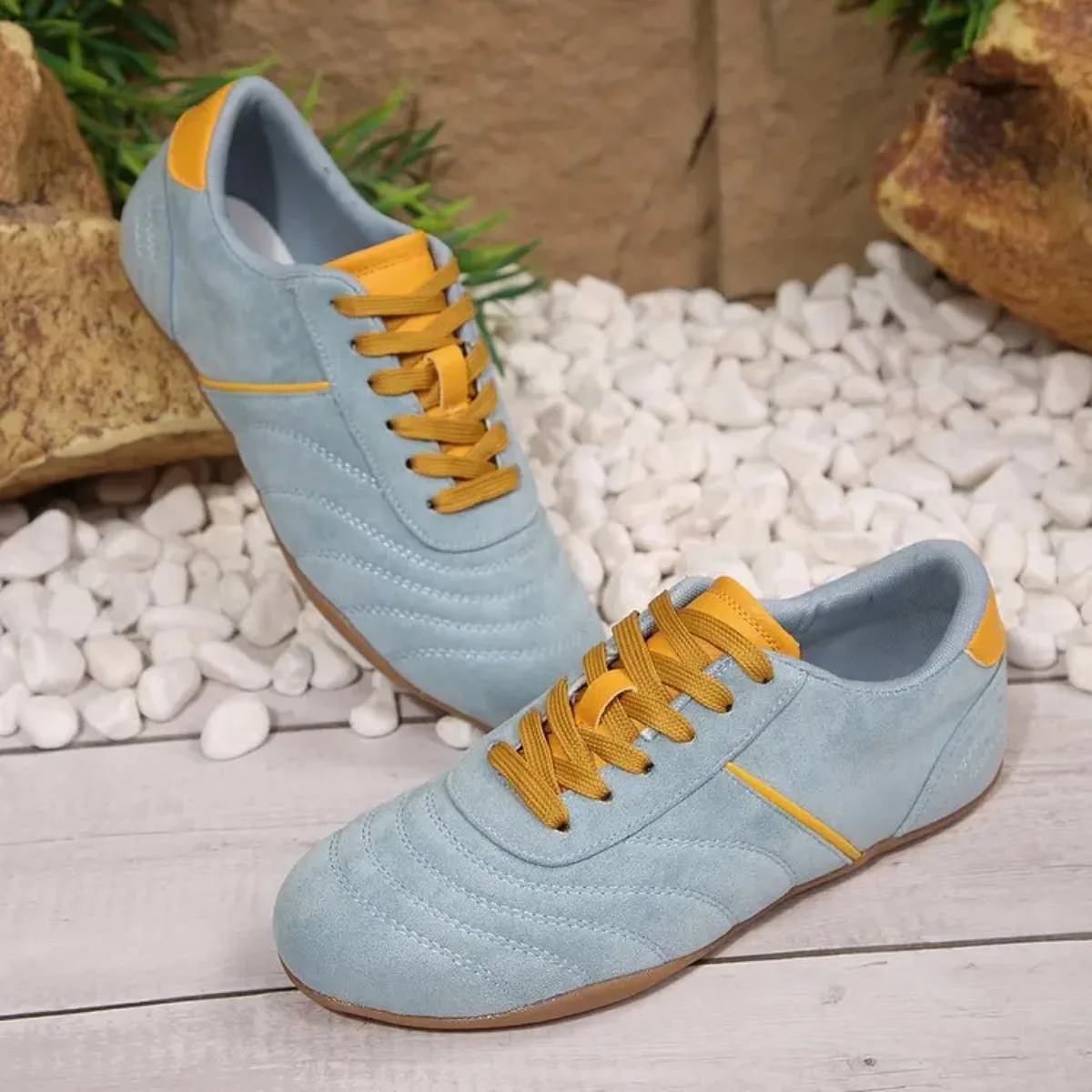 Damen-Sneaker aus natürlichem Wildleder zum Schnüren, 2026 Neu, runde Zehenpartie, weich, bequem, lässig, für Outdoor, Autofahren und Spaziergänge – Detail 5