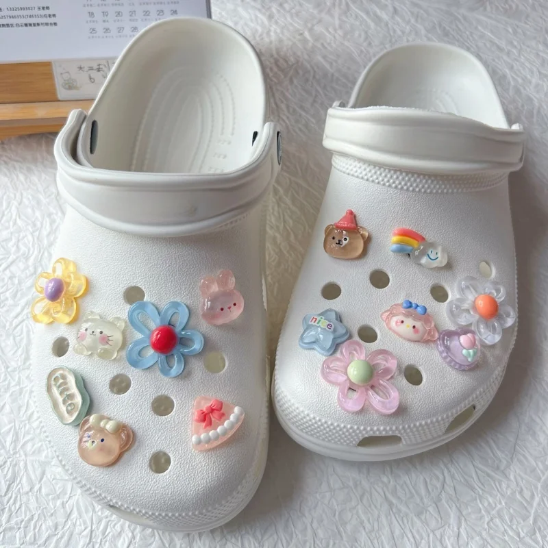 

[Cute Flower Bear Charms] Pastel Abs Resin Cute Bear Shoe Charms Set Stars, Clouds, Hearts For Sandals Xmas Party Gifts Favors