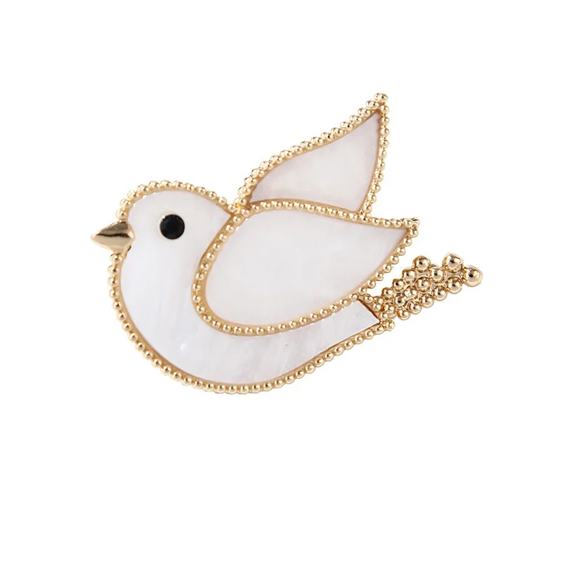 Fashion Gold Color Bird Brooches Peace Dove Women\'s Brooch Lapel Pin Collar Jewelry Anime Badges Suit Pins Christmas Gift New