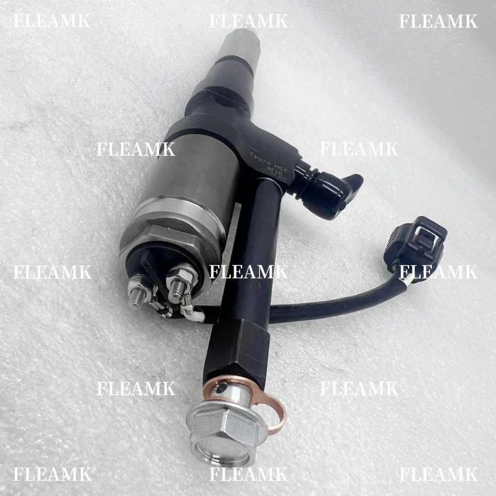 High Quality Diesel Common Rail Injector 095000-0138 095000-0139 23910-1043
