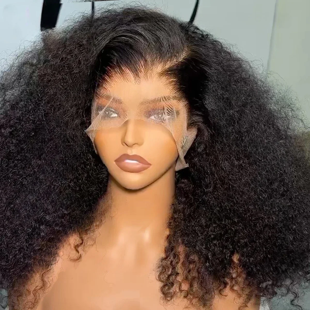 

180 Плотность Натуральный Черный Мягкий 26-дюймовый Длинный Предварительно Сорванный Свободная Часть 13x4 Парики Фронта Шнурка Для Женщин Кудрявые Вьющиеся С Детскими Волосами Бесклеевые