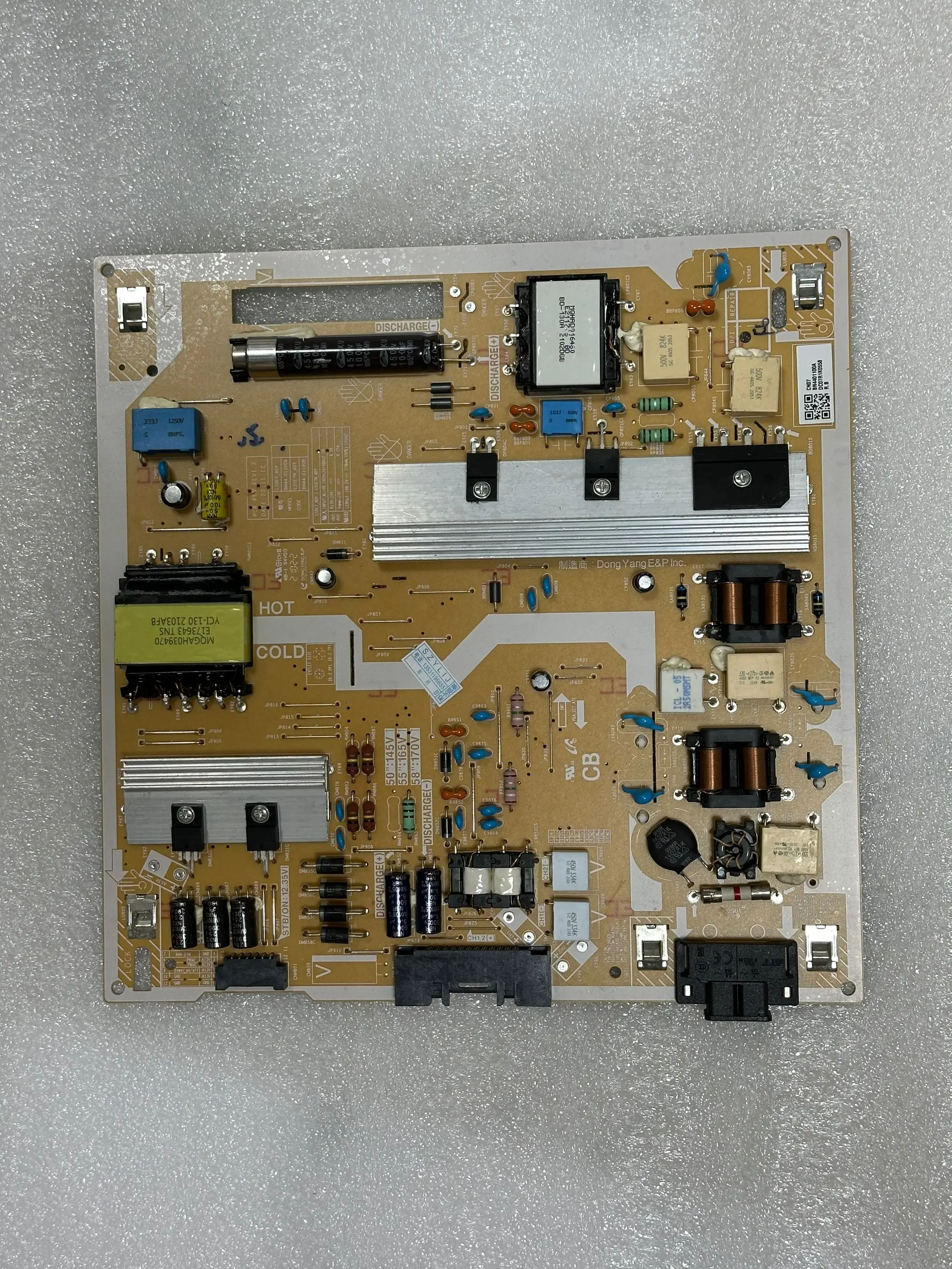 

NEW BN44-01100A l55e7 para QE50Q50AAU, QE50Q65AA, QA50Q60AAJXXZ, QE50Q60AAU, QN43Q60AAFXZA, QN50Q50AAF, QE50Q60AA