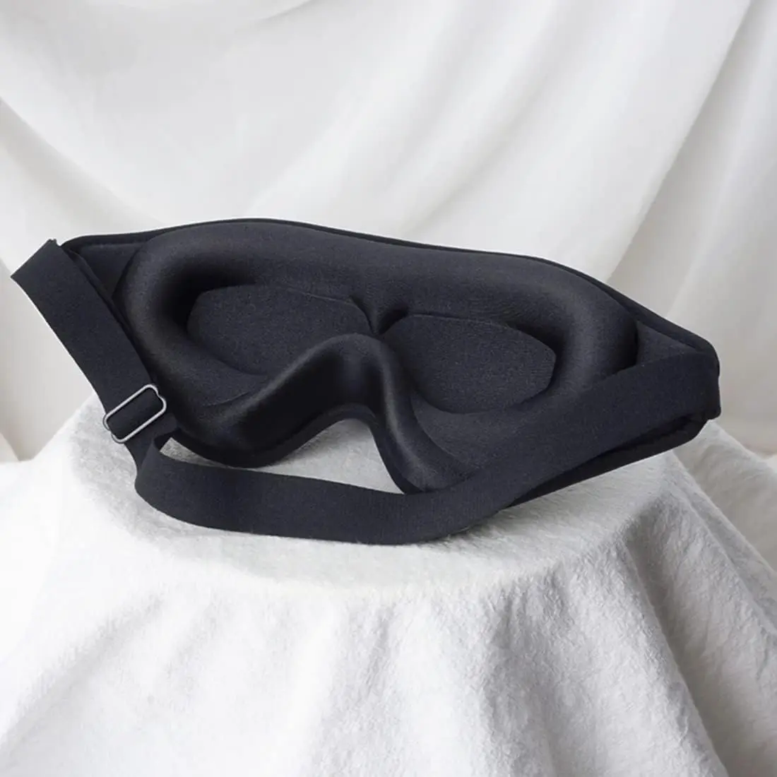 Sleep Mask,3D Deep Contoured Eye Covers for Sleeping,99% Block Out Light Eye Mask,with Adjustable Strap for Sleeping,Traveling