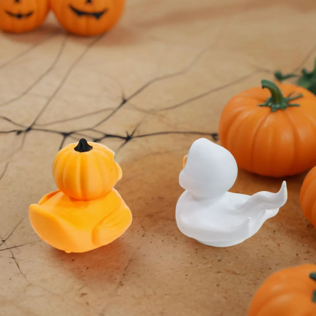 ديكور Duck Halloween عبارة عن ديكور منزلي وخفيف الوزن للاستخدام الداخلي/الخارجي للحفلات وعروض الرف والعطلات في ديسمبر