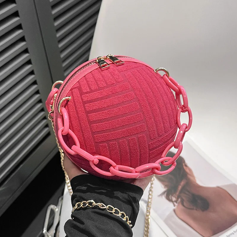 Small Niche Handbag For Women 2024 New Popular Chain Crossbody Bag, Unique Personality, Hand-Held Basketball Bag