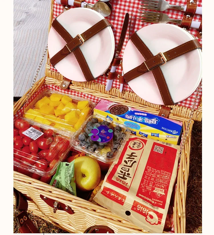 Vacation Camping Picnic Basket Handmade Willow Weaving with Lid Tableware Carrying Basket Vine Weaving Craft Gift Picnic Basket