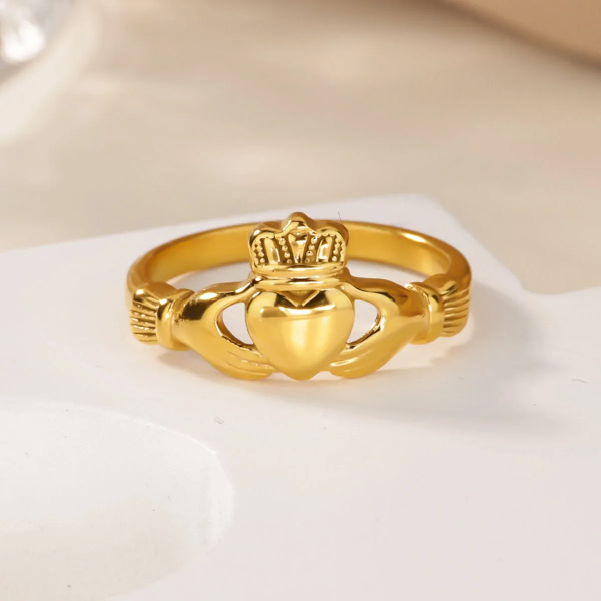 Classic Claddagh Rings For Women Gold Color Stainless Steel Heart Crown Promise Ring Irish Jewelry Wedding Loyalty gift