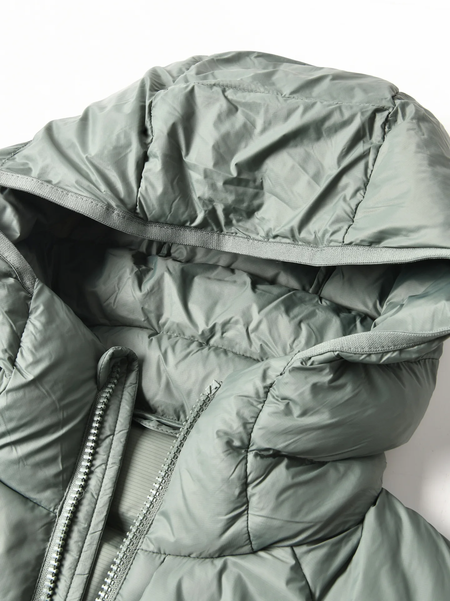 New American Style Outdoor 90 Goose down Windproof Lightweight Warm Loose Casual Hooded down Jacket Coat Men Women Autumn Winter