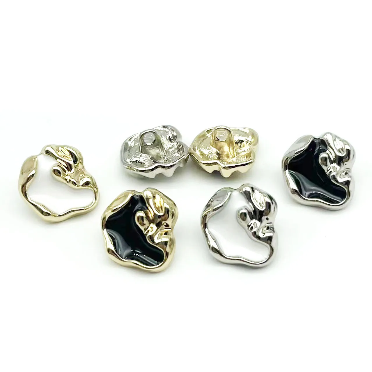 جديد 15 مللي متر معدن غير منتظم مستدير أبيض أسود ذهبي فضي عرقوب أزرار للملابس الملابس الزخرفية اليد خياطة اكسسوارات