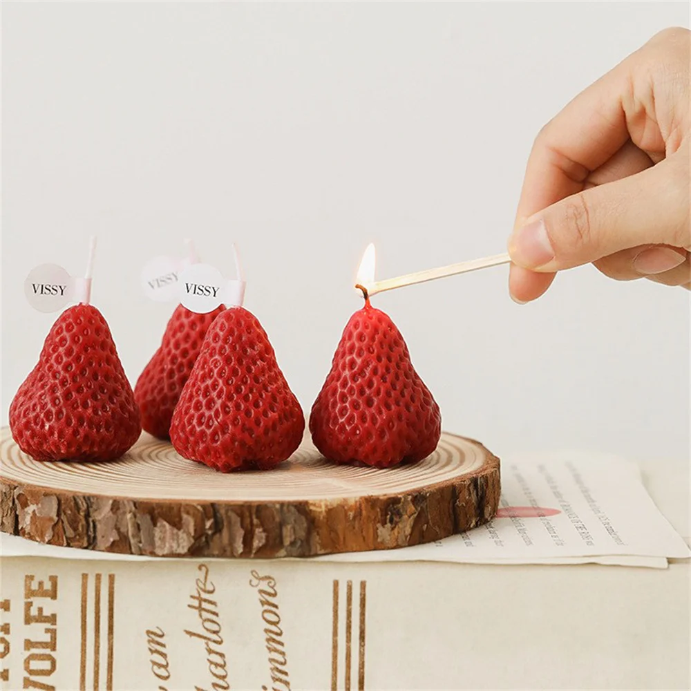 

1/4Pcs Strawberry Candles Soy Wax Aromatherapy Scented Candles Cake Toppers for Birthday Party Baby Shower Home Decorations