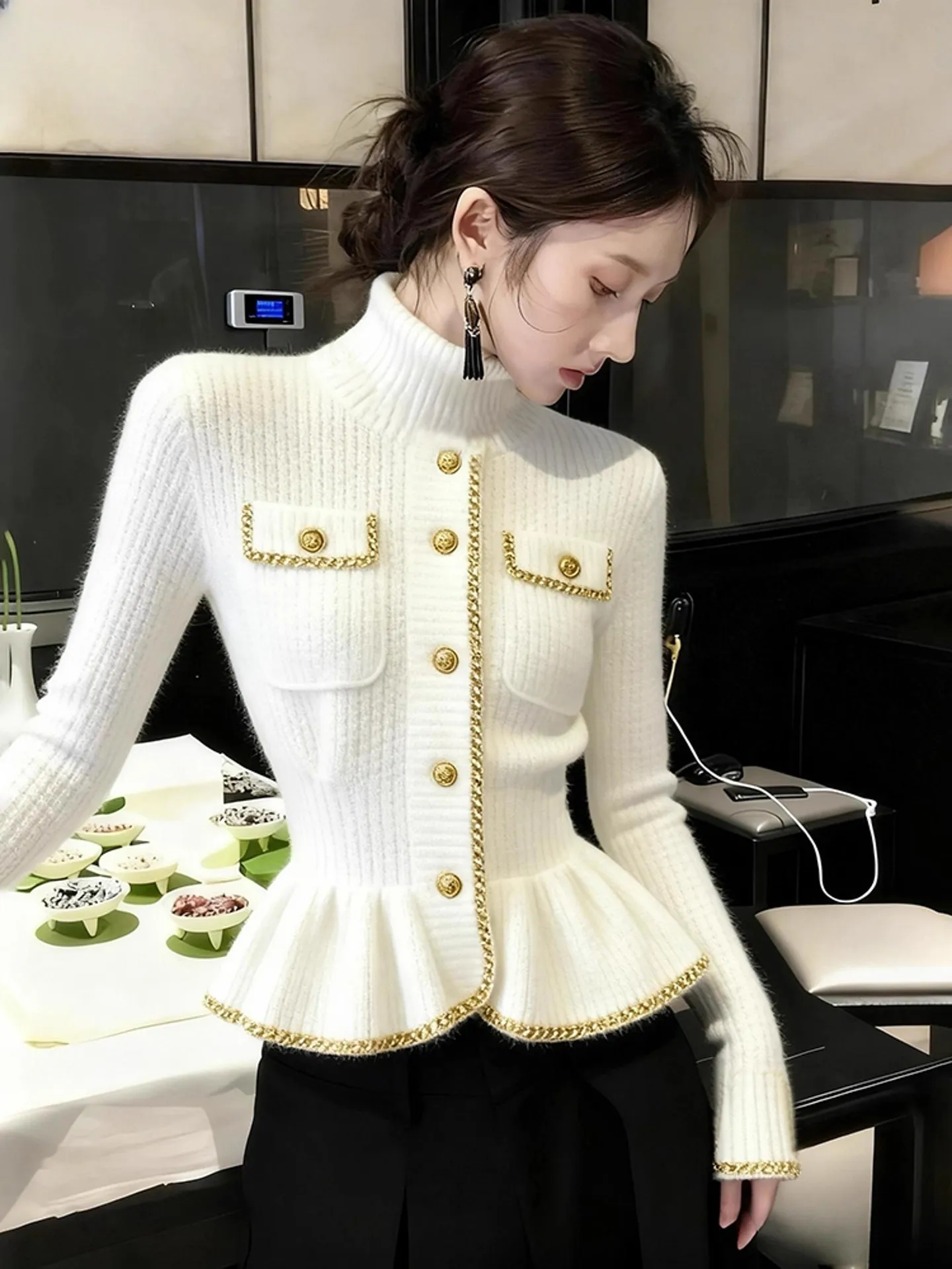 

Белый вязаный открытый кардиган с высоким воротником, женский модный утягивающий топ с завязкой на талии, осень-зима, новинка Sle Ele Aosphere