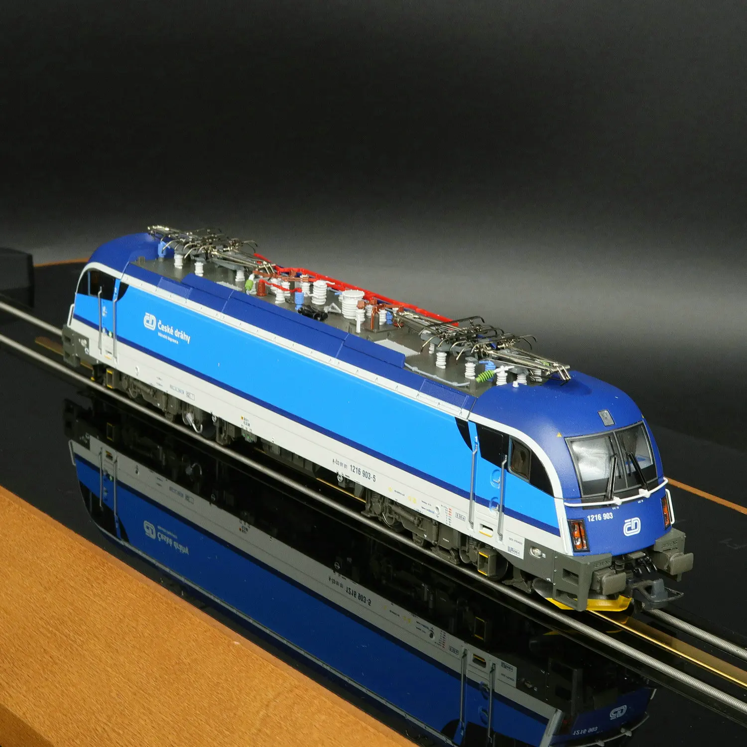 HO 1/87 Train Model ROCO 7510012+64697-8-9 Czech Taurus One Car Head Three Compartment Digital Sound (DCC) Rail Car