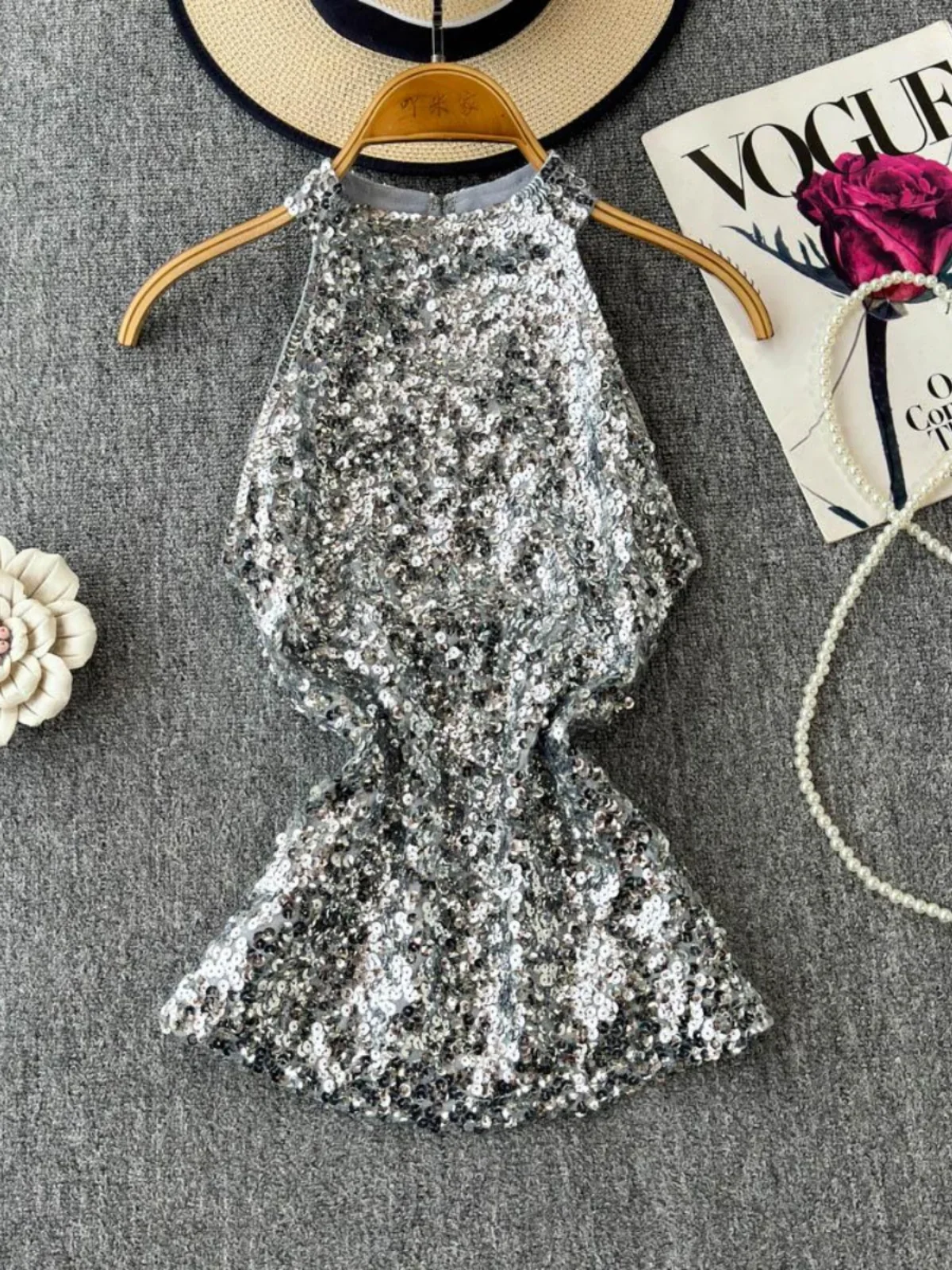 Heavy Industry Sequined T-shirt Women 2025 New Korean Version Loose and Thin Full Body Sparkling Bling Vest Top Trendy Tank Top