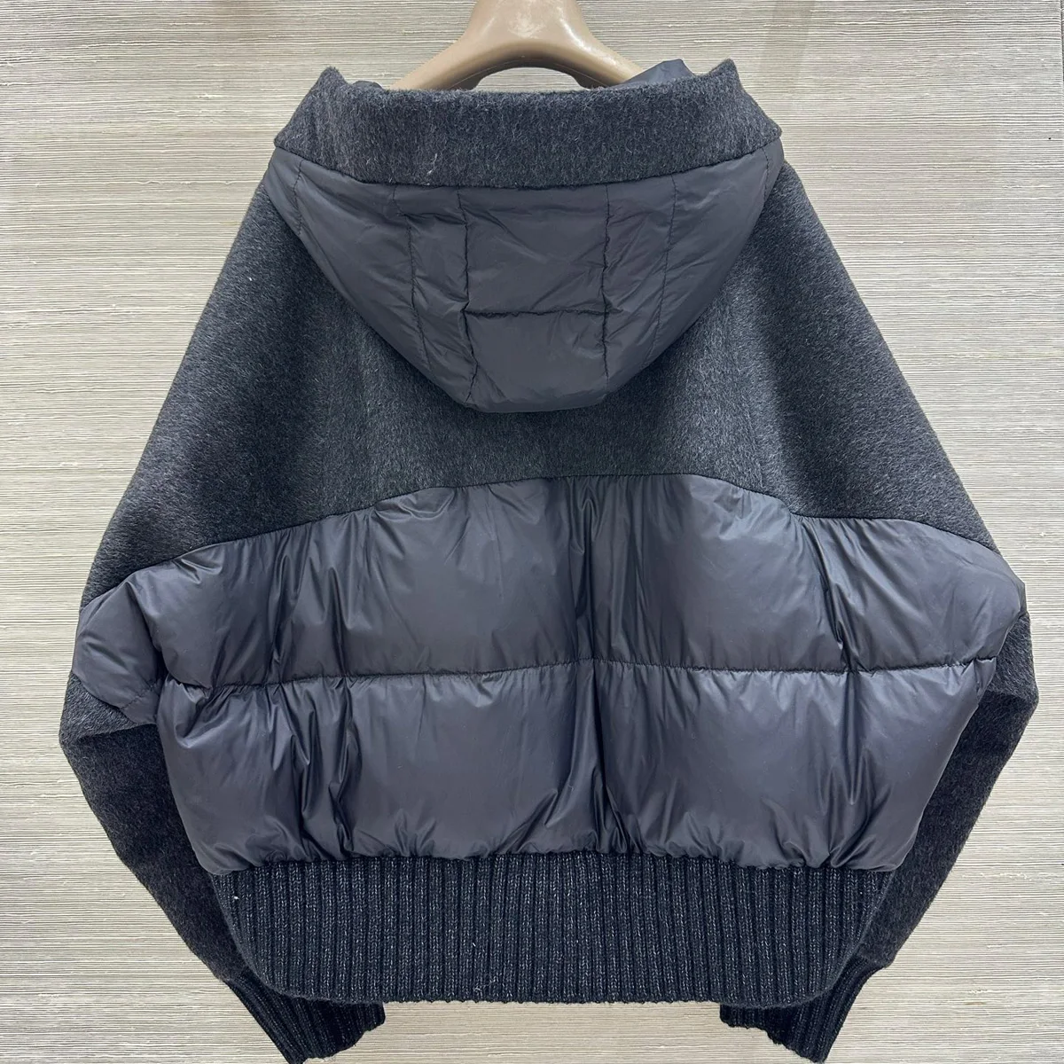 High Quality Women Hooded Cropped Spliced Jacket, Drawstring Loose Coat With Rib Cuff, Warm Winter Outerwear lyt2610797