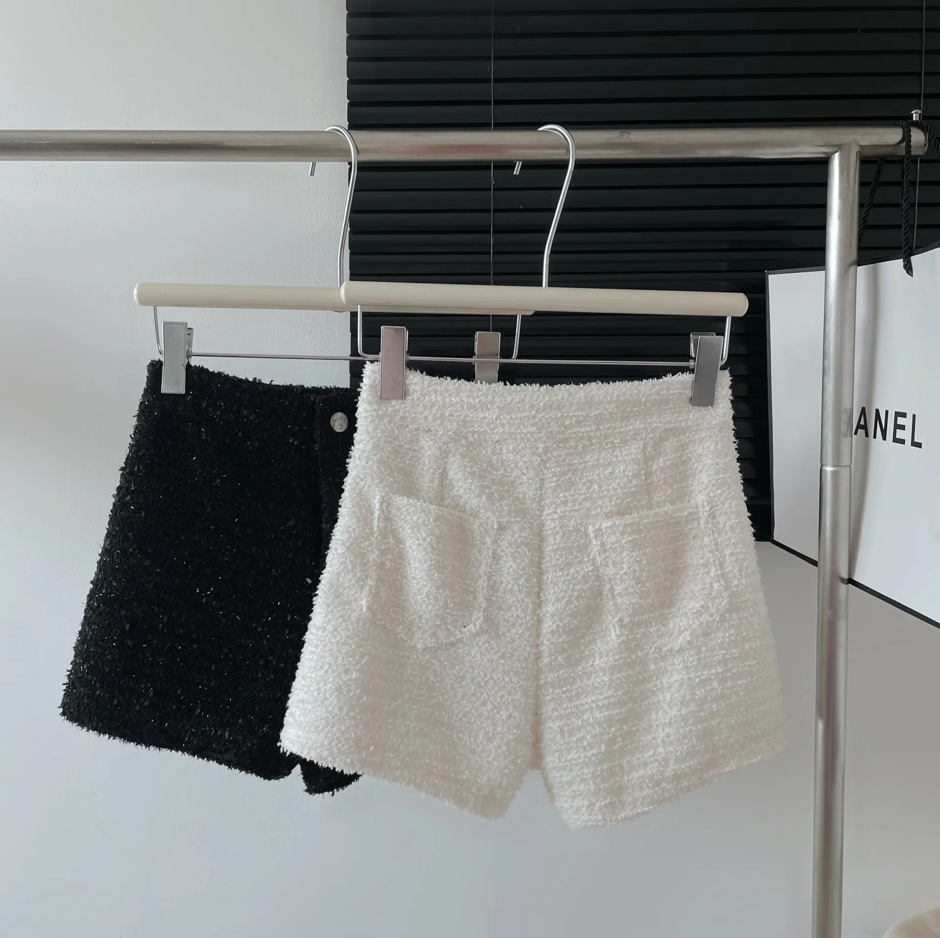 

Шорты для женщин, повседневные, красивые, тонкие, для отдыха, в корейском стиле, элегантные, для женщин, для взрослых, универсальные, простые, нежные, сексуальные, молодежные, ПР