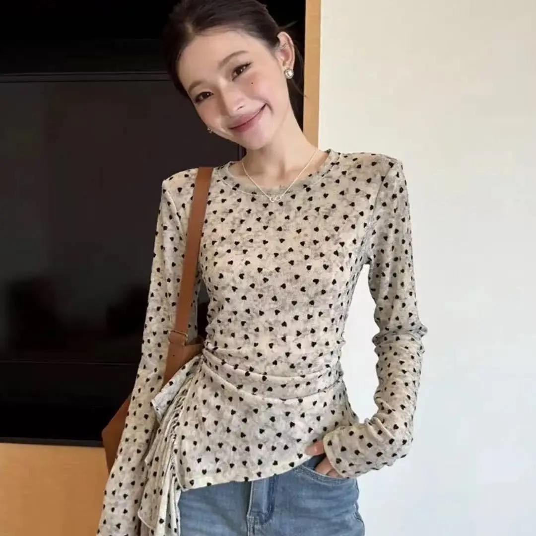 Irregular Love Printed Front Shoulder Long-sleeved T-shirt Women's New Fashionable Sexy Slim Versatile Bottoming Top