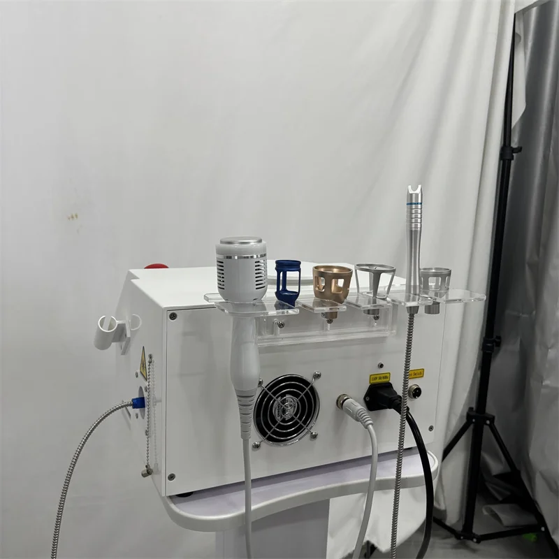 2/4/5 In 1 980 nm Diodenlaser Maschine Nagelpilz Behandlung Spinnenadern Gefäßentfernung Hautverjüngung Schönheitsgerät