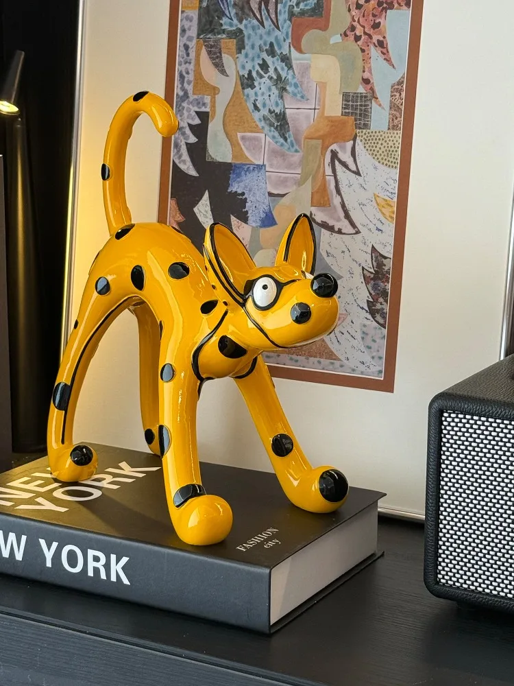 Cute Spotted Dog Art Sculpture Decoration Resin Cartoon Puppy Desktop TV Cabinet Entrance Statuette Decorations Gift