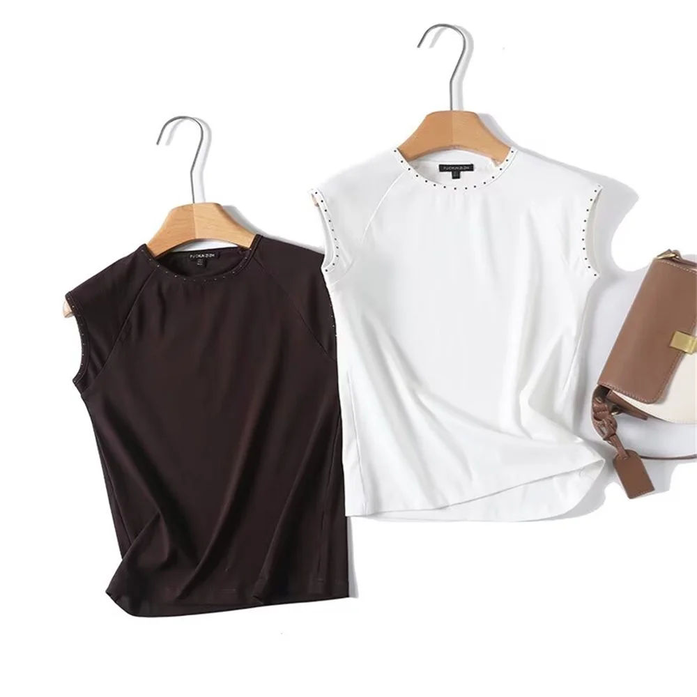 

UNIZERA Women's New American Rivet Decoration Slim fit Round Neck T-shirt Solid Color Spring/Summer Casual Women's Wear