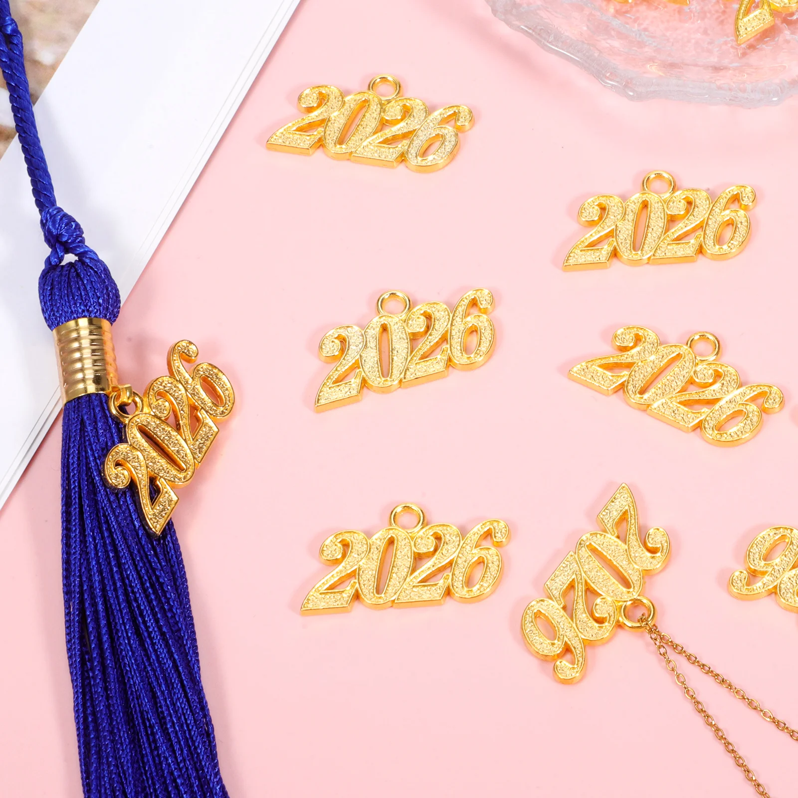 

50 pcs Jewelry Pendant Accessories Elegant Alloy Charms for Bracelet Necklace Crafting Decorative DIY ProjectsVintage