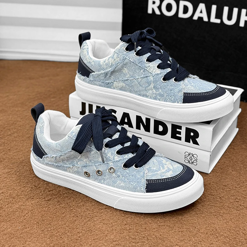 

Men's Shoes: Casual Sneakers, Luxury Trainers, Breathable Race Running Shoes, and Fashion Loafers for Men.