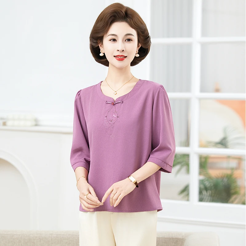 

Plus SizeElegant Chinese Knot o-Neck T-Shirt for Middle-Aged Women in Summer Half sleeve Blouse