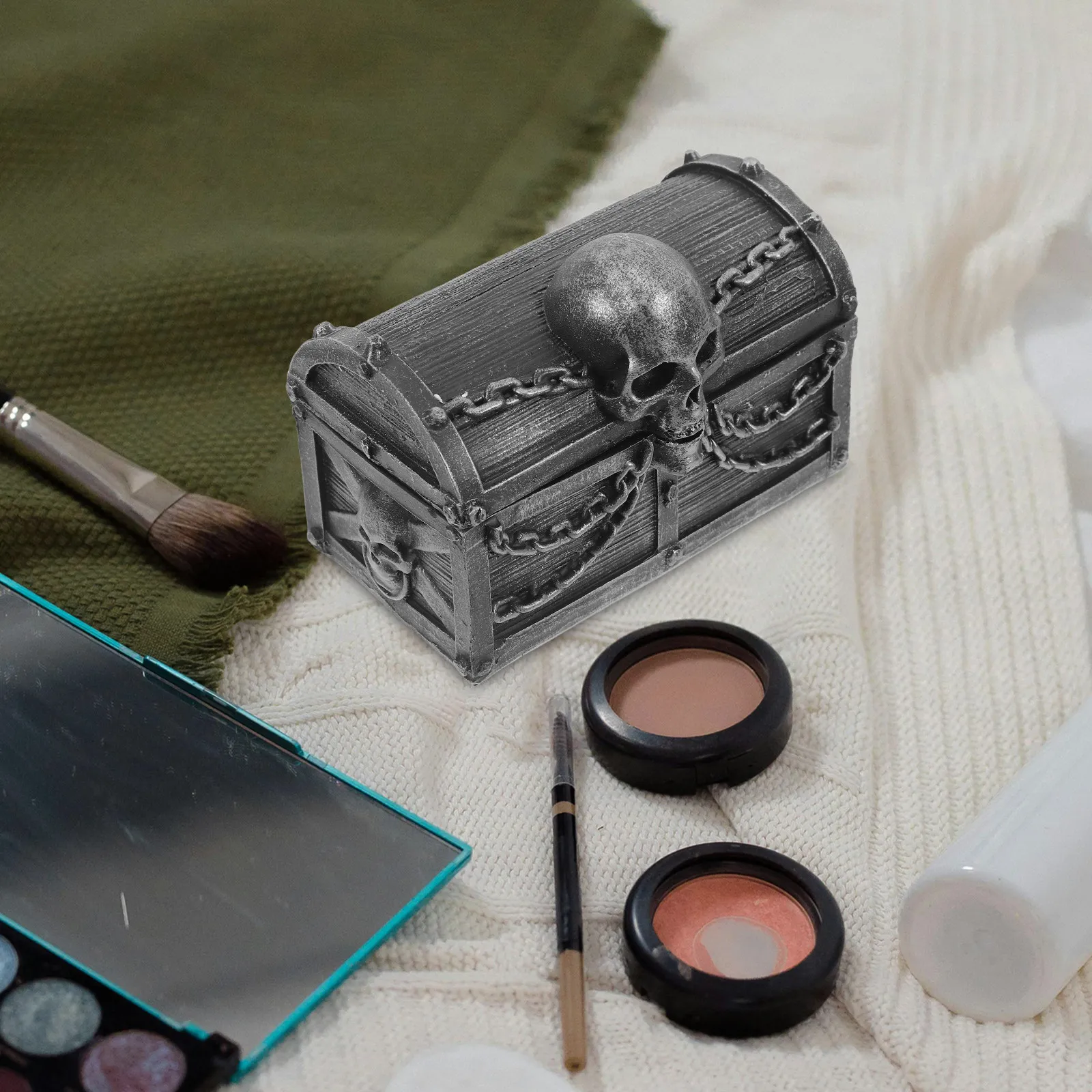 Skull Treasure Chest Box Multifunctional Resin Storage Organizer For Jewelry Small Items Desktop Decoration Keepsake