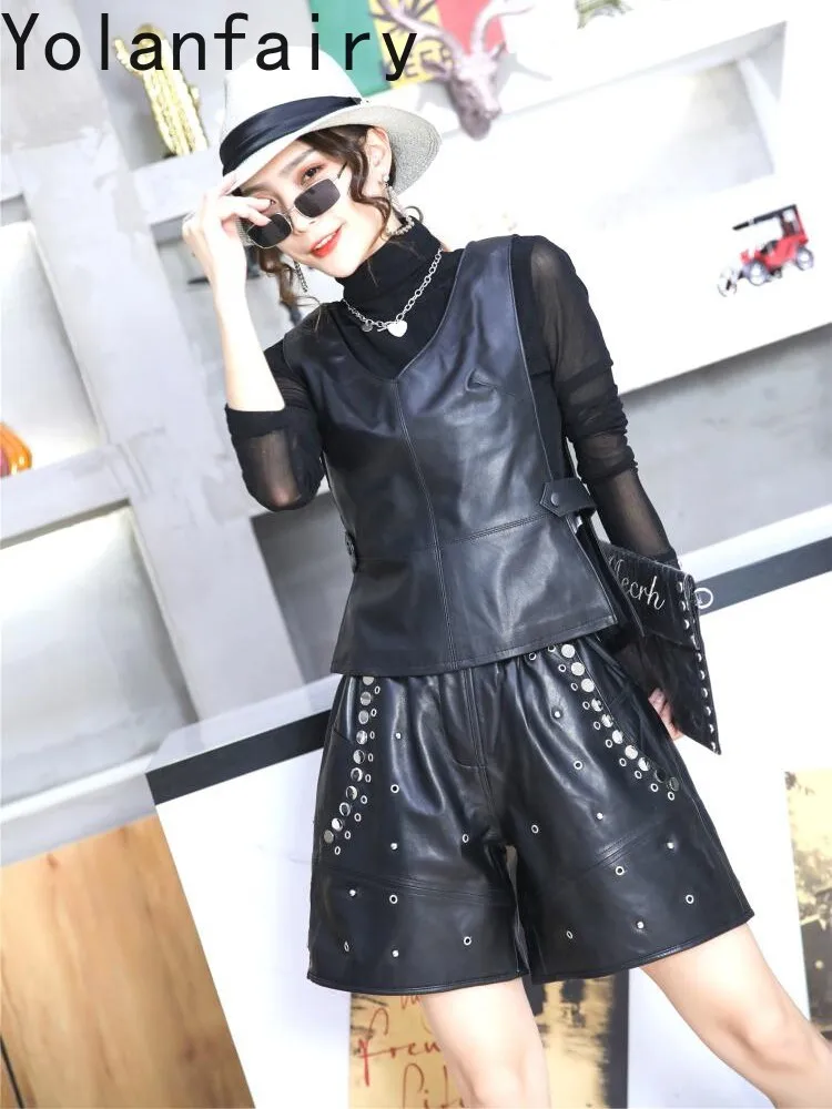 YOLANFAIRY Women Wide Leg Genuine Sheepskin Studded Shorts Elastic Waist 2026 Autumn Casual Real Leather Bootcut Outer Shorts