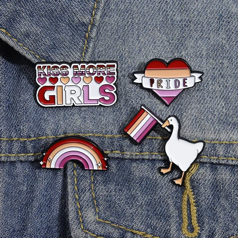 Cute Pins Letter Rainbow Duck Brooch on Clothes Badge Metal Brooches for Women Lapel Pin Decoration Badges on Backpack Brooche