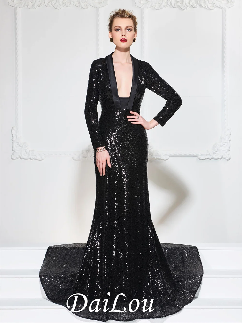 V-Neck Mermaid Court Train Long Sleeves Zipper-Up Floor-Length With Sequins Evening Dress 2022