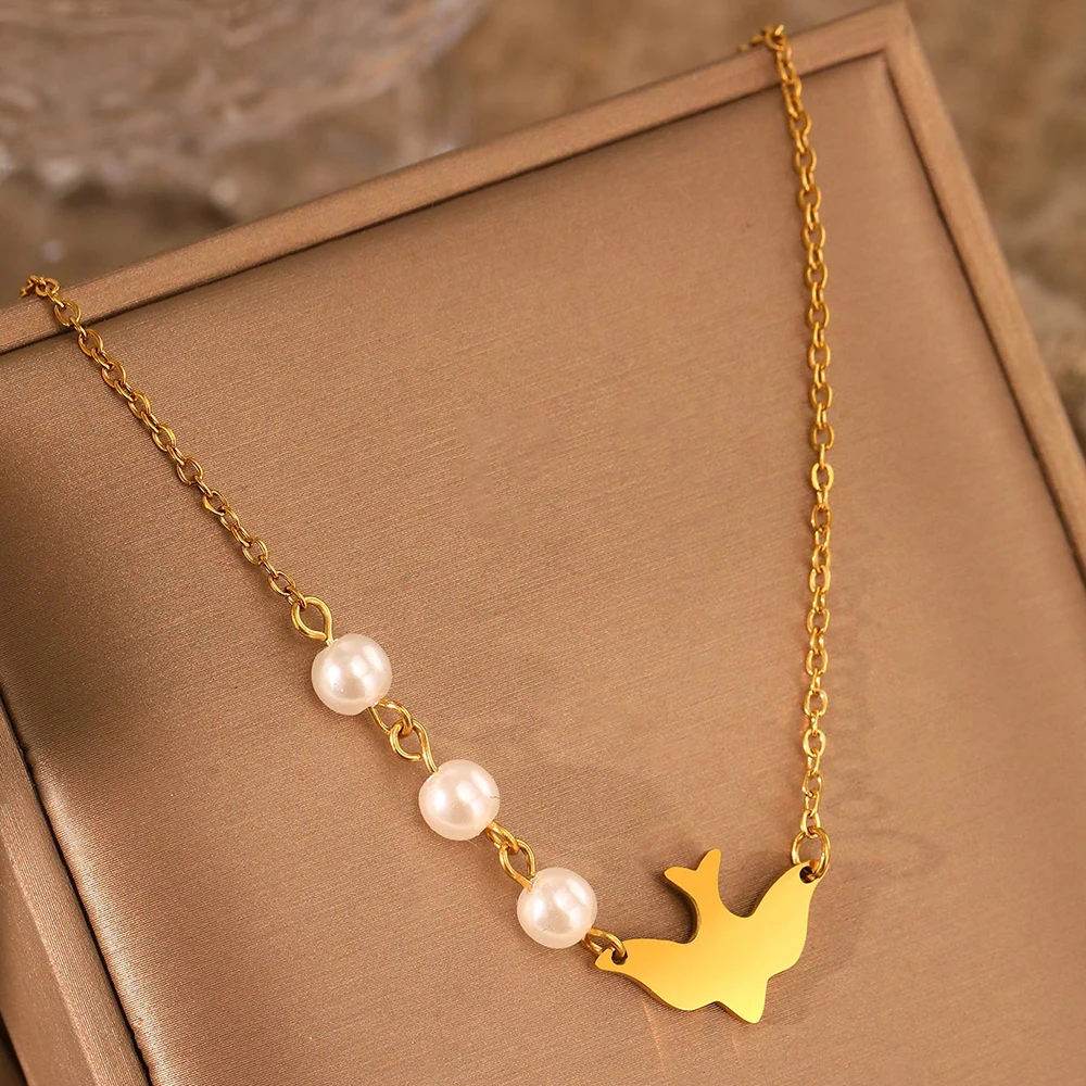 Stainless Steel Necklaces Boho Dove of Freedom and Peace Pendant Chain Simple Personality Necklace For Women Jewelry Party Gifts
