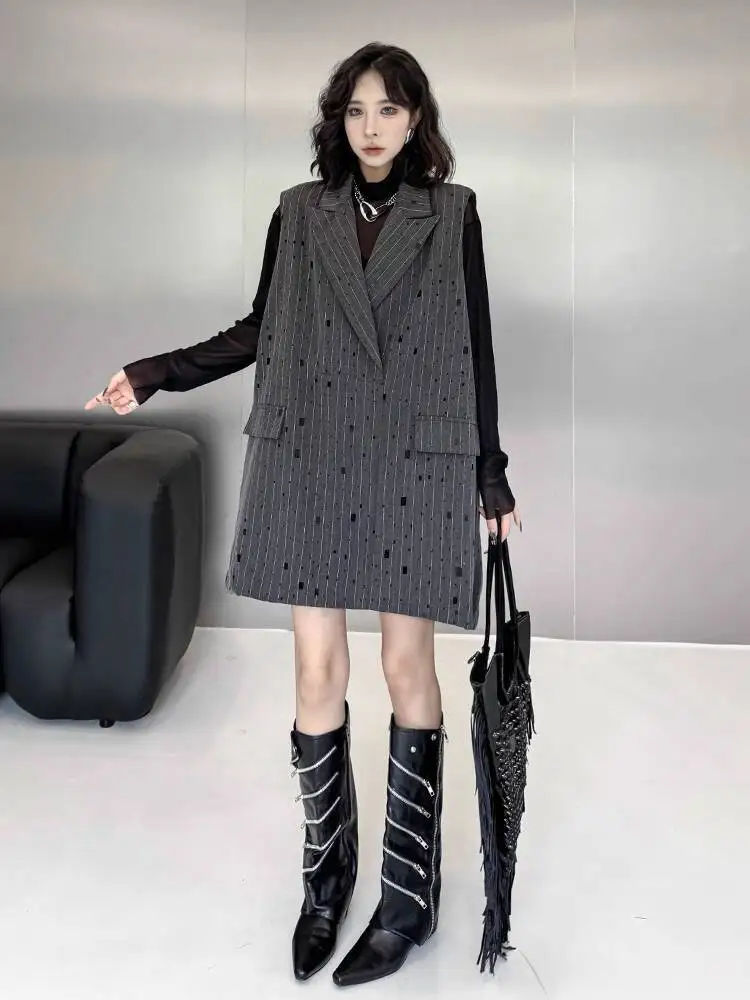 2025 Spring Niche Designer Women's Vest  Hong Kong Style Ripped Rhinestone Striped  Loose Mid Length Blazer Dress