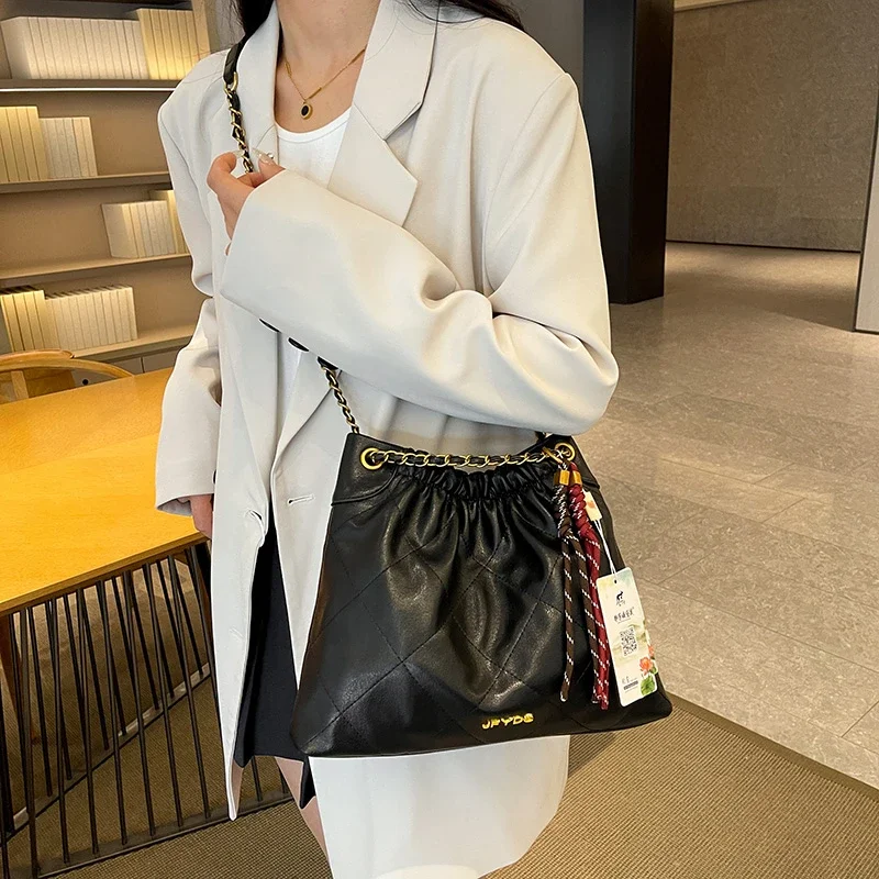 

Unique Elegant Diaper Bags Women's Minimalist Crossbody Bag Elegant Designer Shoulder Bag Luxury Leather Large Capacity Tote