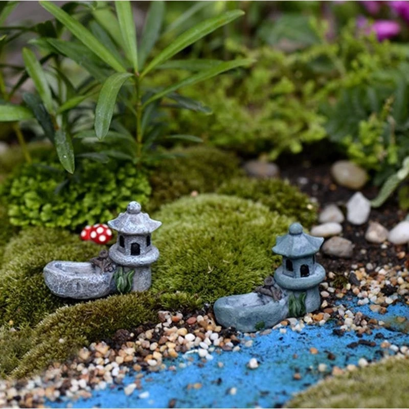 Resin Mini Retro Pond Tower Craft, Fairy Cottage Figurines Toys, Pool Landscape Ornaments, Garden Bonsai, DollHouse Decor