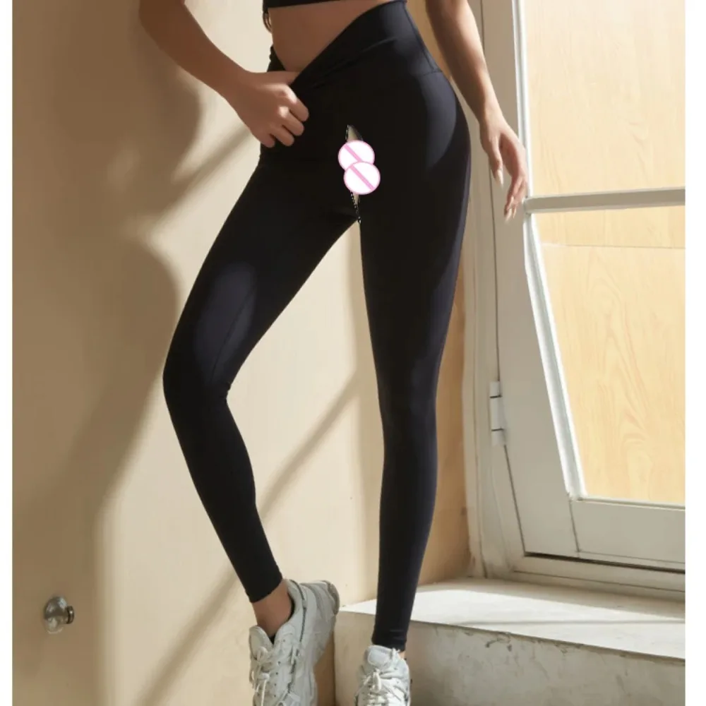 Pantalones sexuales al aire libre con entrepierna abierta, pantalones de entrenamiento de cintura alta para mujer, mallas deportivas ajustadas sin costuras para Yoga, levantamiento de cadera de melocotón