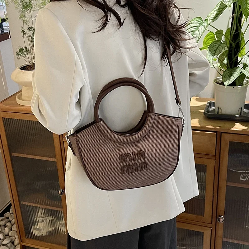 حقيبة ساعي جلدية عصرية للنساء حقيبة كتف كروس أنيقة محفظة حمل ماركة فاخرة