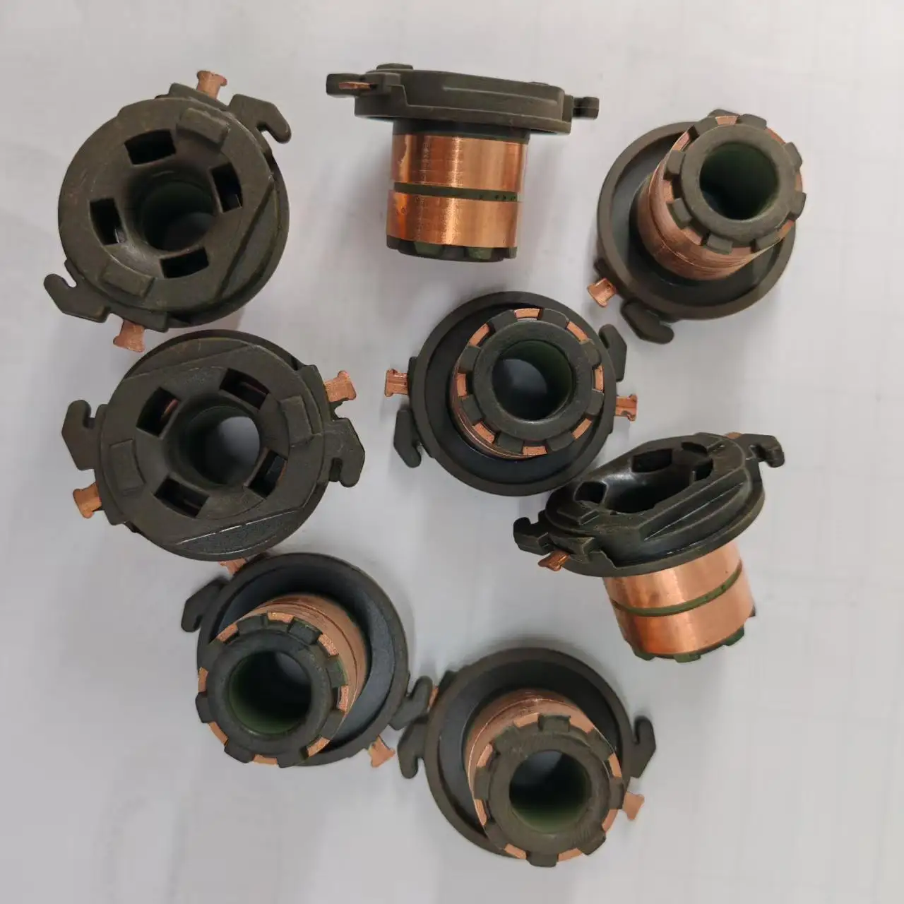10 Pieces of 23.5*12.5*31.5*2 Ring Jdh-032-2 Are Suitable for Halla 37300 Automotive Generator Collector Rings 37300-2B960. They Have the Same Dimensions and Are Universally Compatible