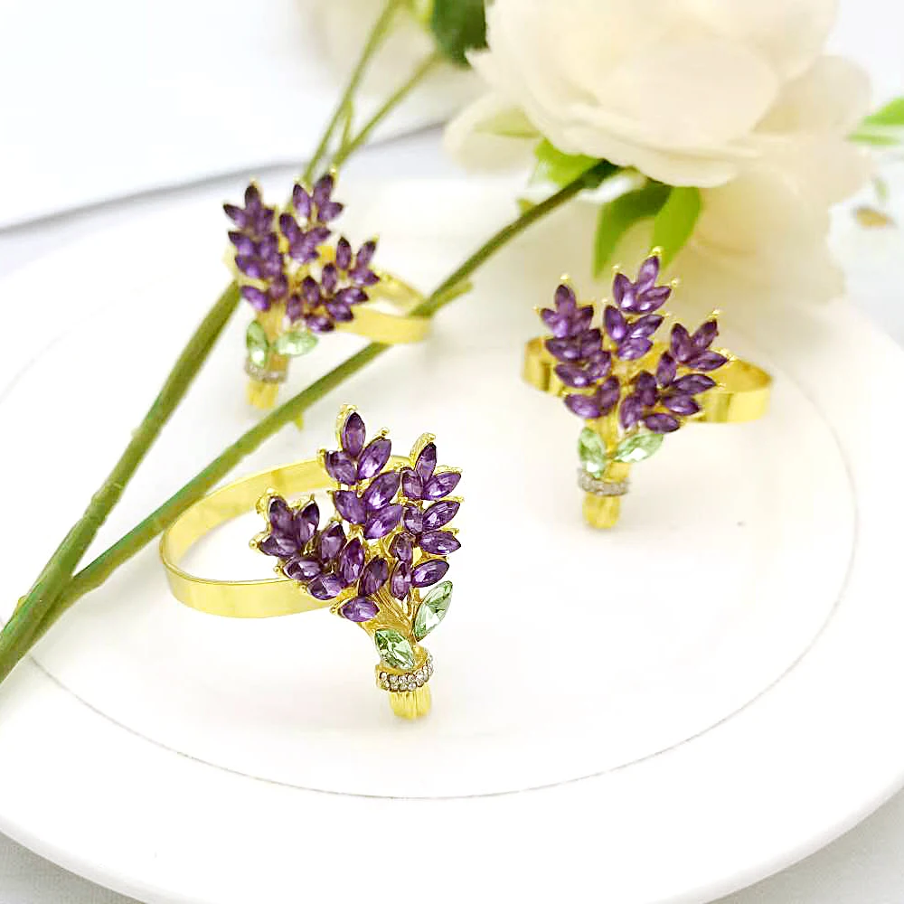 4/8 Stück Lavendel Serviettenringe Strass Blume Serviettenhalter Bauernhaus Serviettenschnalle für Hochzeit Thanksgiving Frühling Tischdekoration