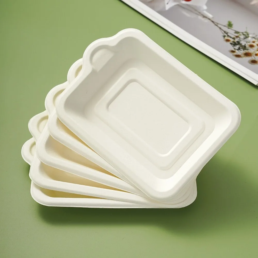 

100PCS Biodegradable Material Disposable Paper Plate Eco-Friendly Square Thickened Paper Plate Non-slip Lightweight Cake Plate