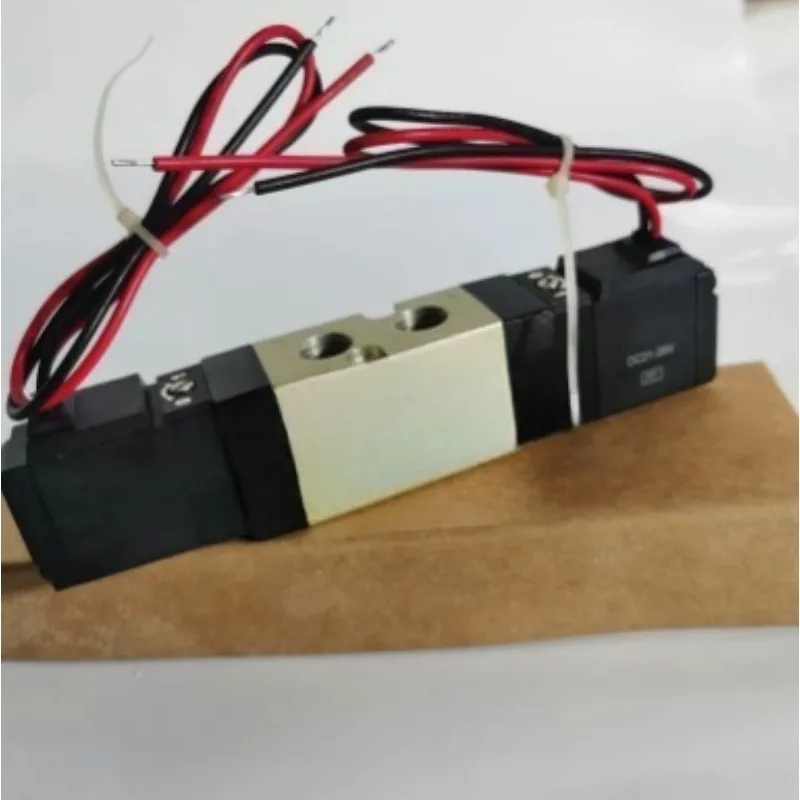 5/2 Way Pneumatic Solenoid Directional Valve DC24V AC220V Pilot Operated Air Valve