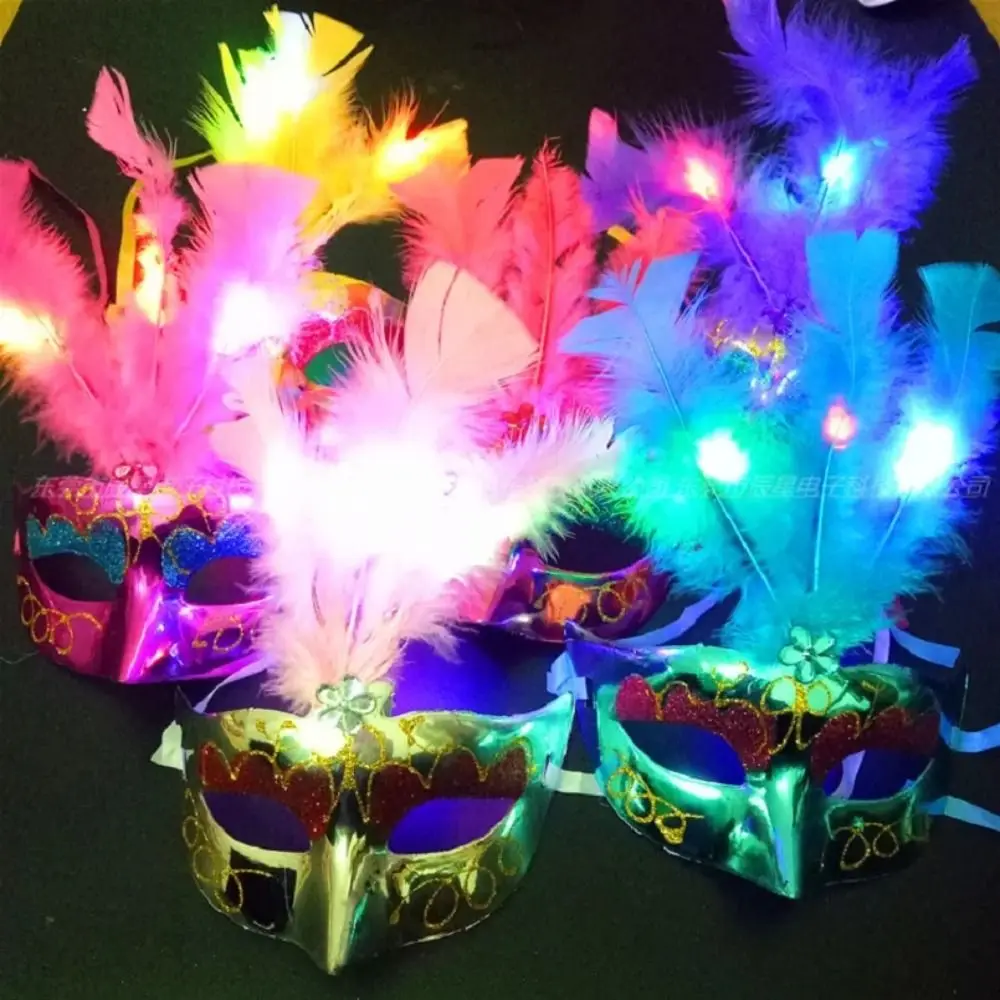 Princess Party Supplies LED Glowing Mask Hollow Out Light Up Feather Butterfly Mask Makeup Plastic Venice Masquerade Masks Girl