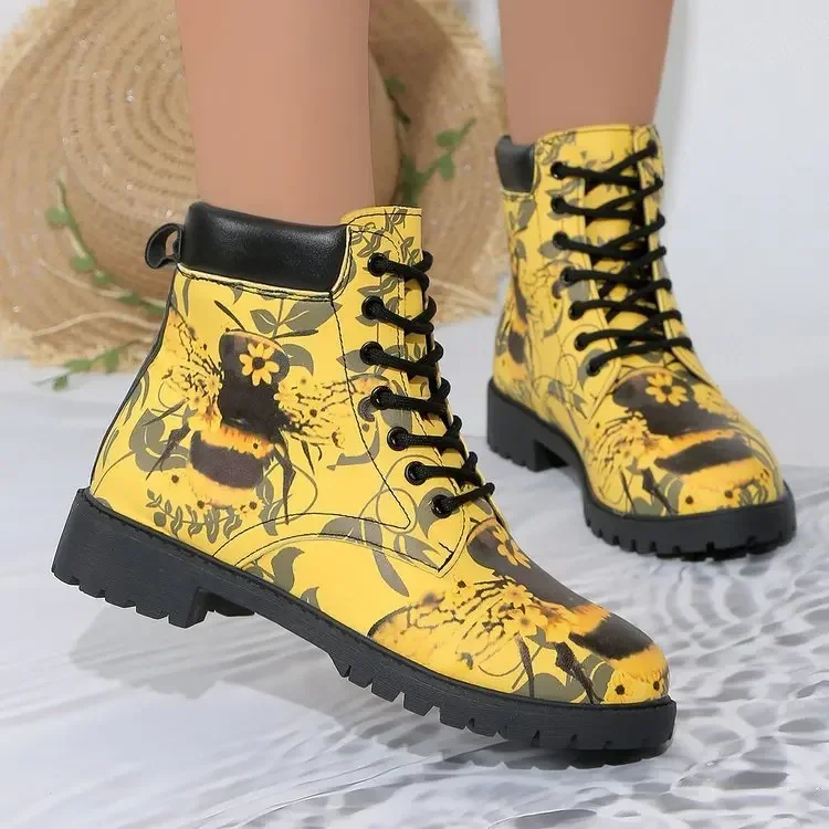 Women Boots Lace Up Low Heel Ankle Botas Mujer Casual Shoes Retro Round Toe Printing Lace Up Shoes Chelsea Short Boot2025