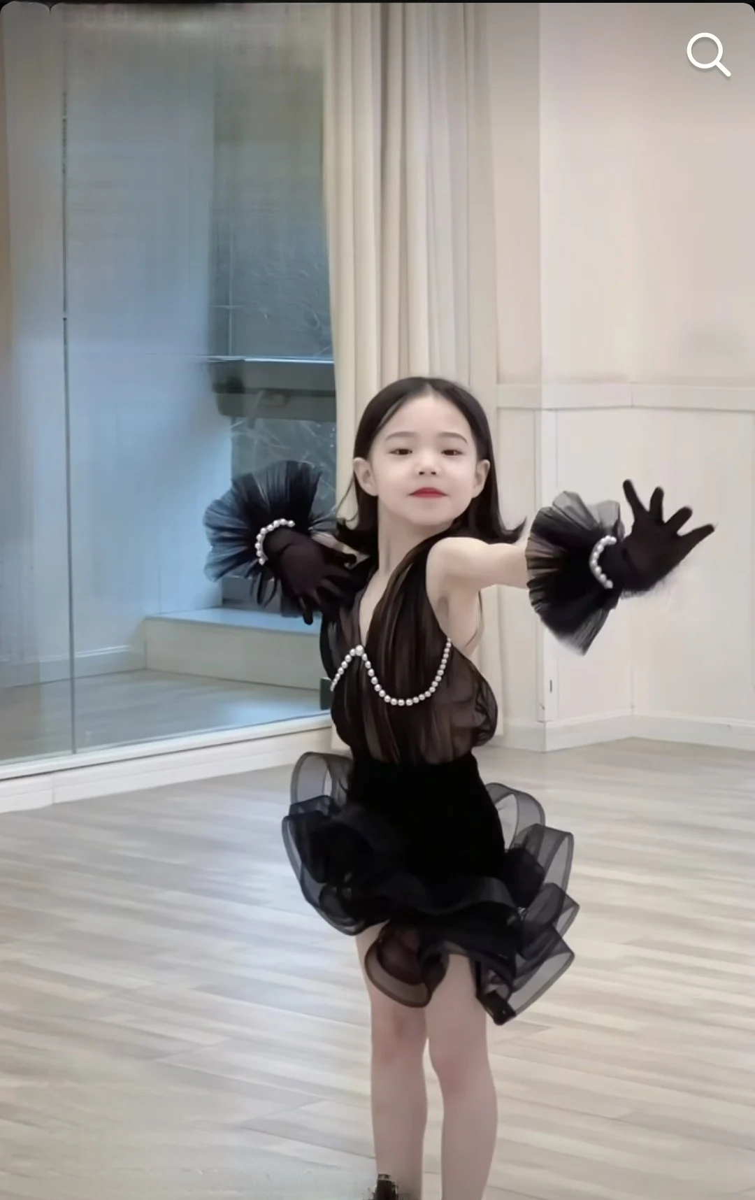 Dziewczęca Czarna Seksowna Sukienka do Tańca Latynoamerykańskiego Kobieta Strój na Zawody Tańca Towarzyskiego Damski Bez Pleców Chacha Rumba Tango Treningowy Kostium Taneczny