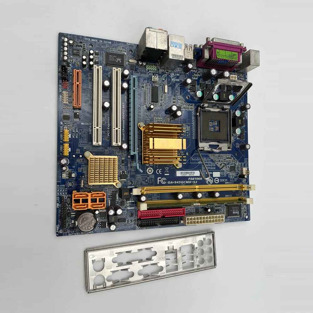 Placa base de escritorio GA-945GCMX-S2