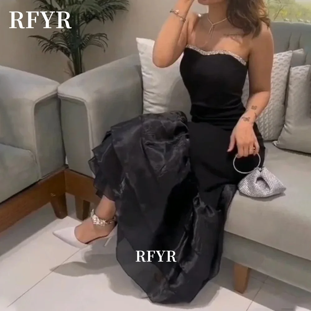 RFYR ไม่สมมาตรพรหมชุดจีบชุดฉัตรชุดราตรีชุดราตรีชุดชื่อเสียงสําหรับคําผู้หญิงที่กําหนดเอง