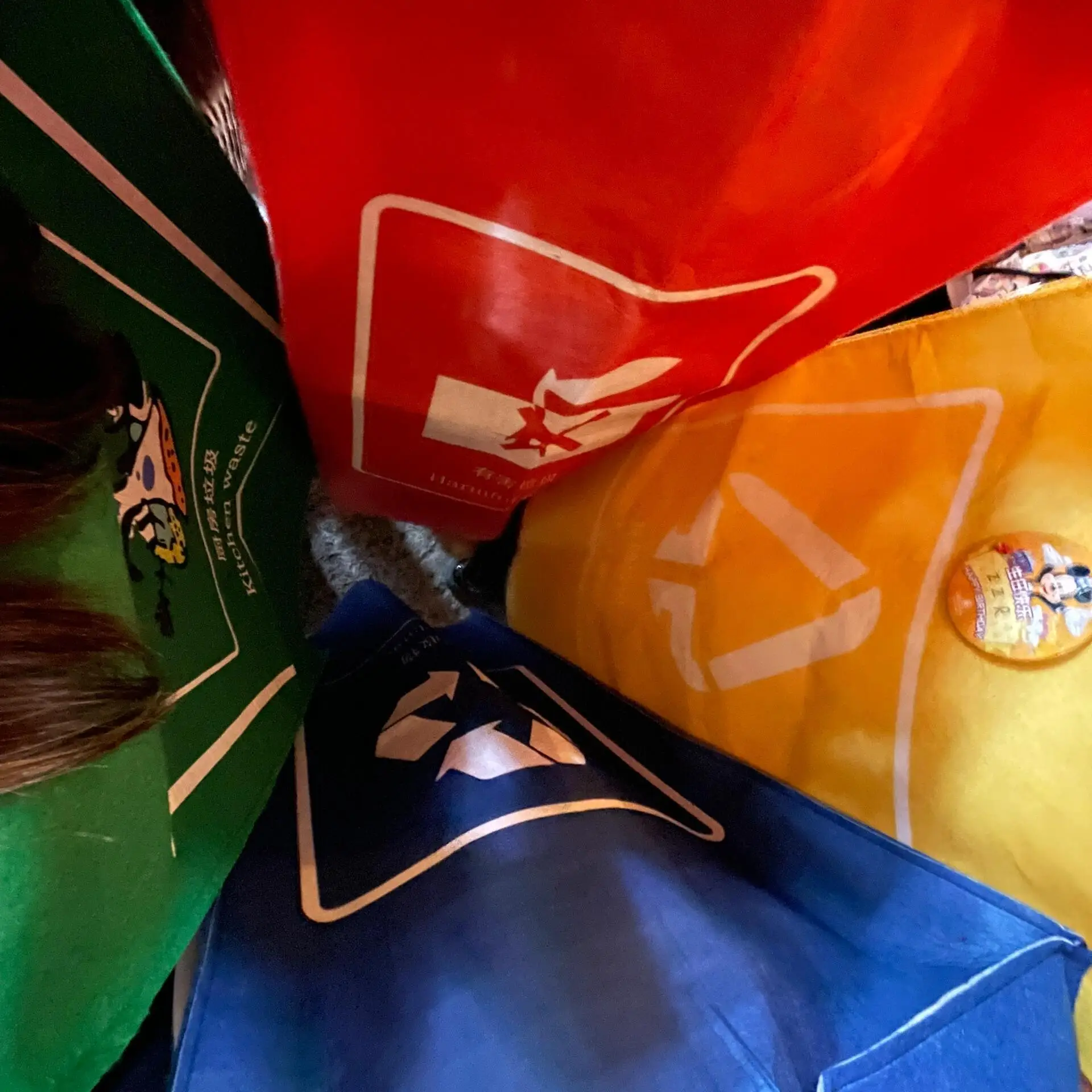 

Абстрактный Хэллоуин Tra Can, карнавальный костюм, мужской и женский ролевой наряд, забавная одежда для взрослых и детей, забавная одежда для родителей и детей