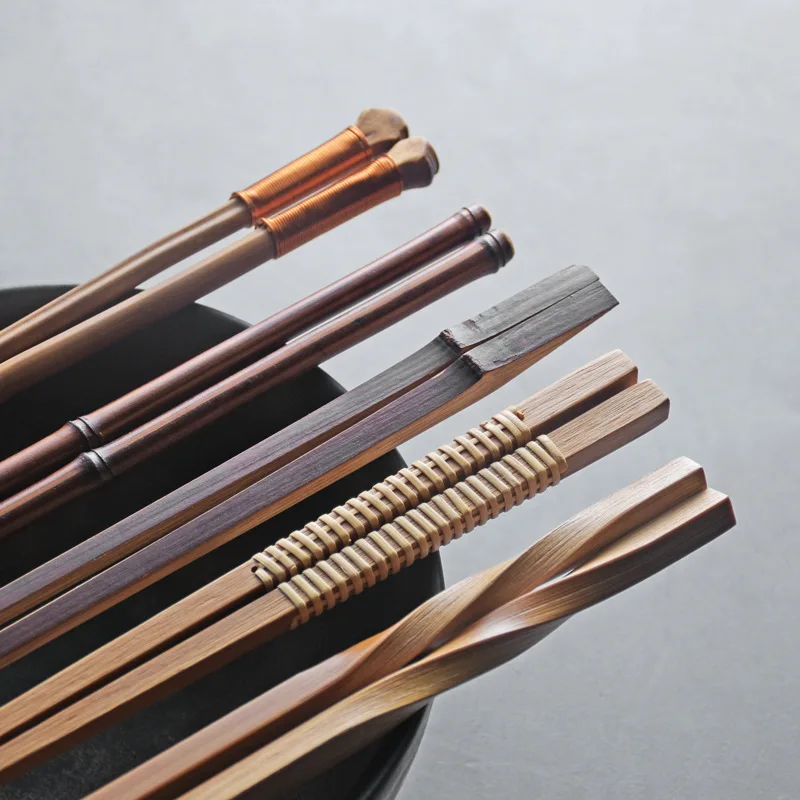 DSA handmade bamboo and wood chopsticks creative sushi ramen one person one chopstick pointed bamboo chopsticks