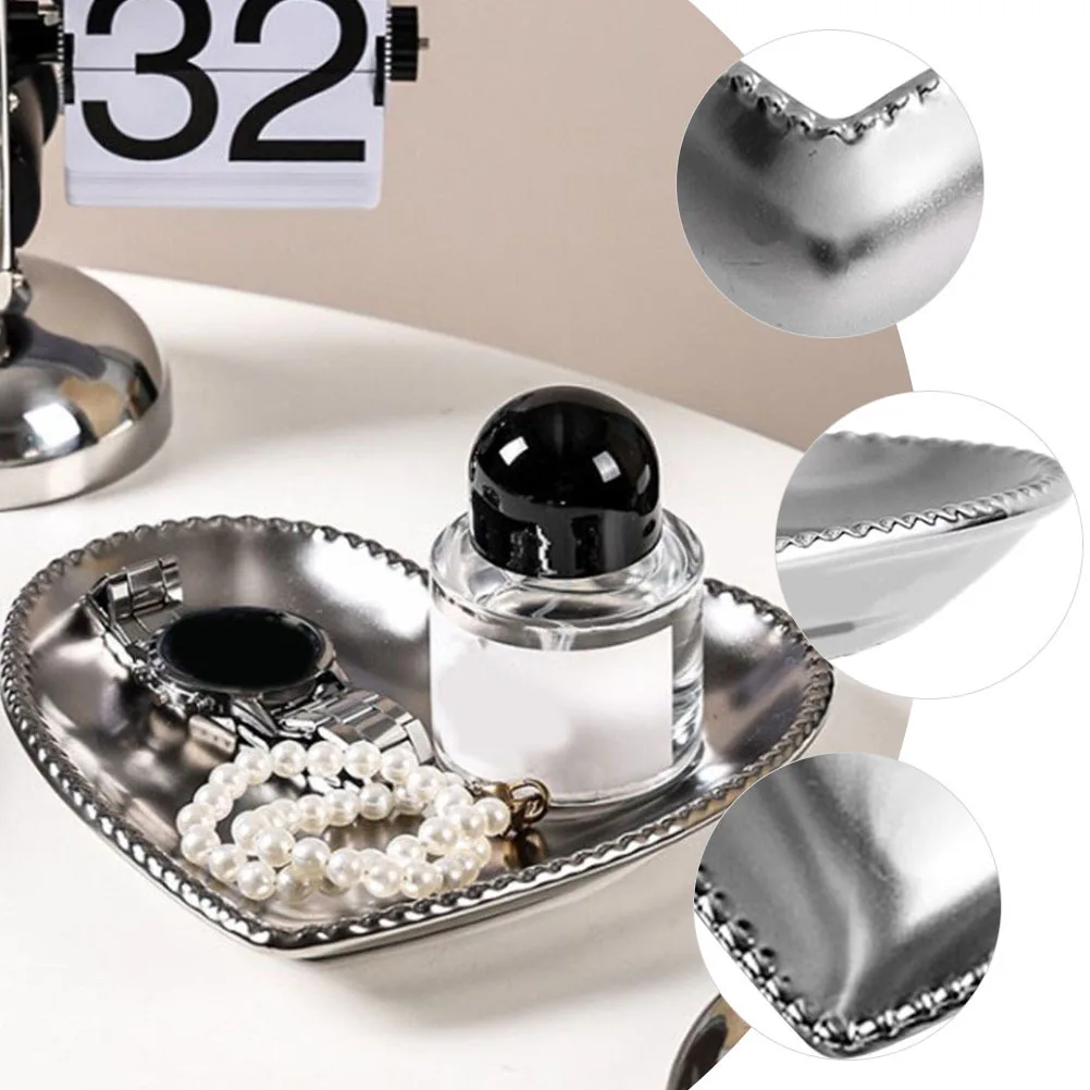 Ceramic Heart Jewelry Storage Dish Elegant Luxury Jewelry Organizer Tray Ring Necklace Holder Display Heart Shape Dish